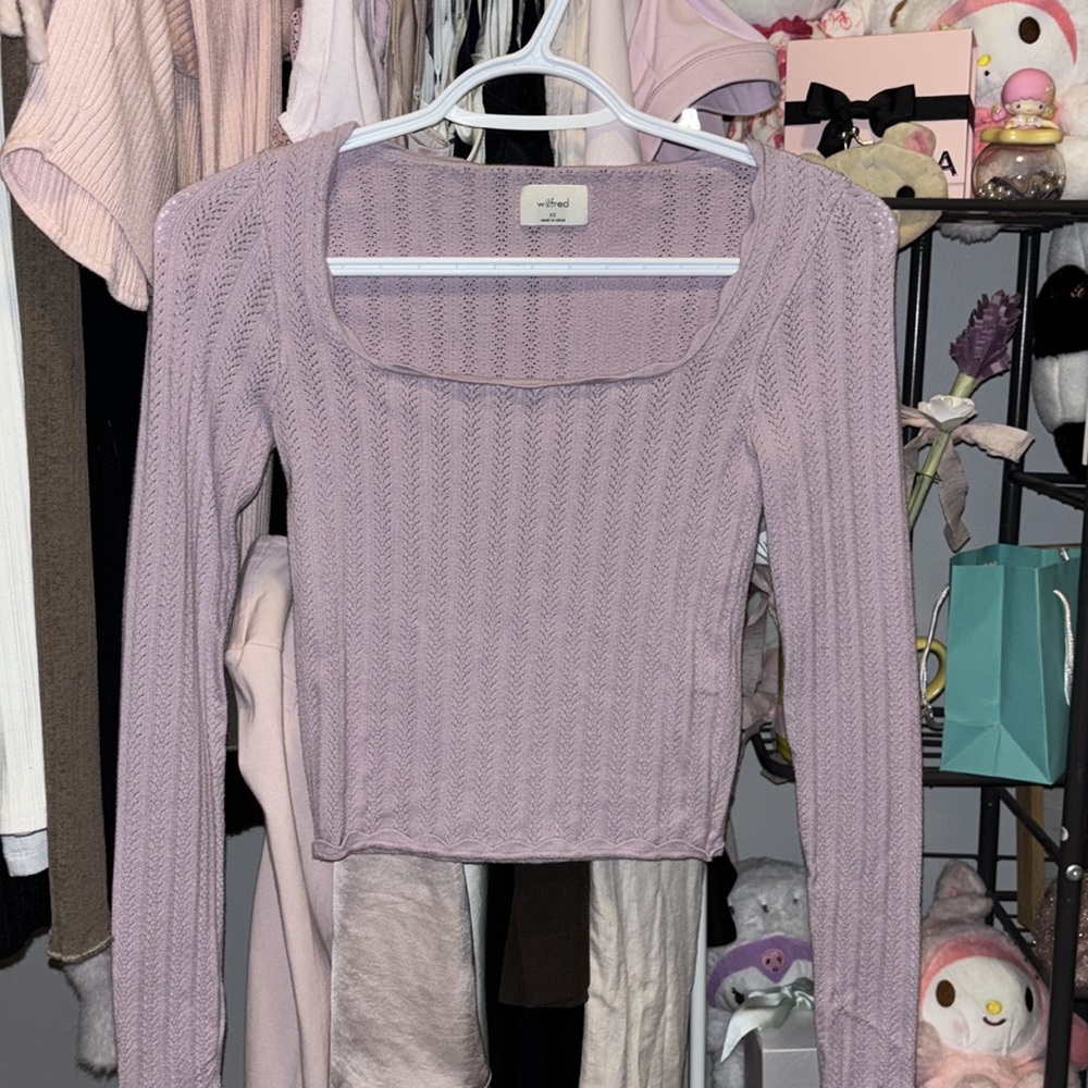 Purple aritzia top